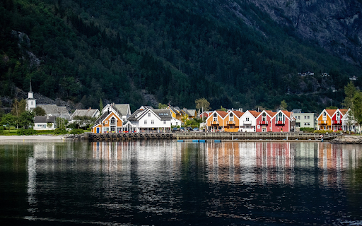 Colorful houses along the lake from Chrome web store to be run with OffiDocs Chromium online Colorful houses along the lake from Chrome web store to be run with OffiDocs Chromium online