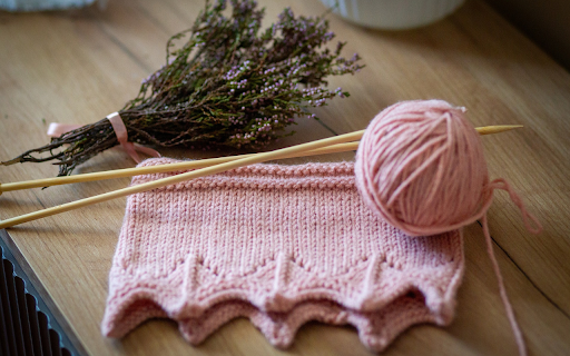 Dried flowers and pink wool rolls from Chrome web store to be run with OffiDocs Chromium online Dried flowers and pink wool rolls from Chrome web store to be run with OffiDocs Chromium online