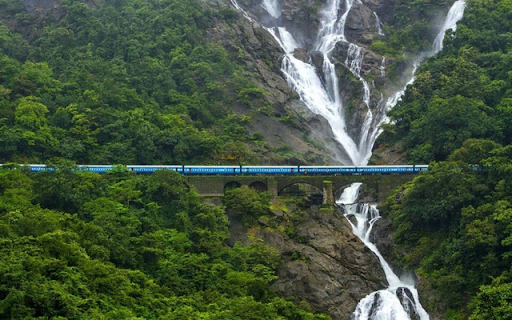 Dudhsagar Falls from Chrome web store to be run with OffiDocs Chromium online Dudhsagar Falls from Chrome web store to be run with OffiDocs Chromium online