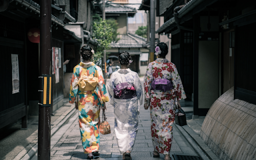 Kimonos Grace Along the Winding Lane from Chrome web store to be run with OffiDocs Chromium online Kimonos Grace Along the Winding Lane from Chrome web store to be run with OffiDocs Chromium online