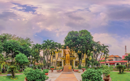 Southern Women’s Museum – Honoring the Strength of Vietnamese Women from Chrome web store to be run with OffiDocs Chromium online Southern Women’s Museum – Honoring the Strength of Vietnamese Women from Chrome web store to be run with OffiDocs Chromium online